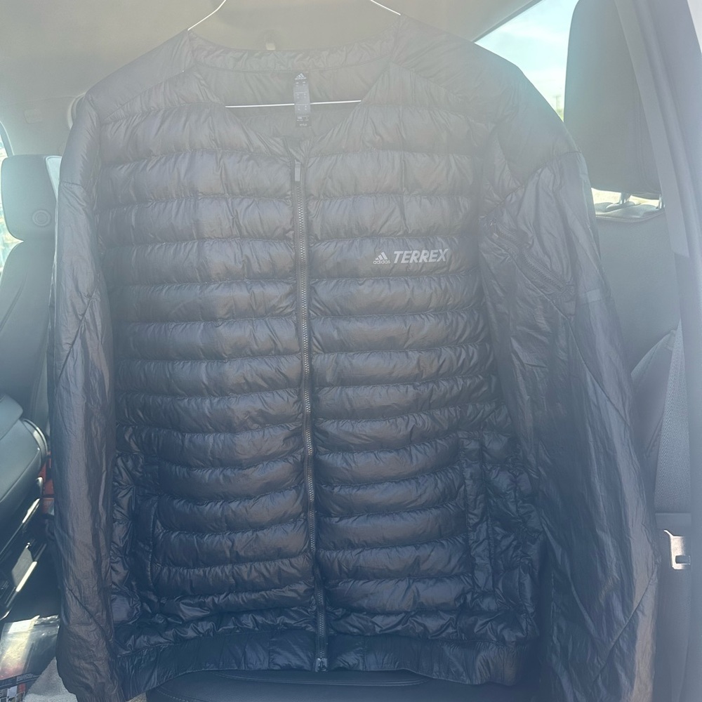 AdidasTERREX Size XL Jacket windbreaker